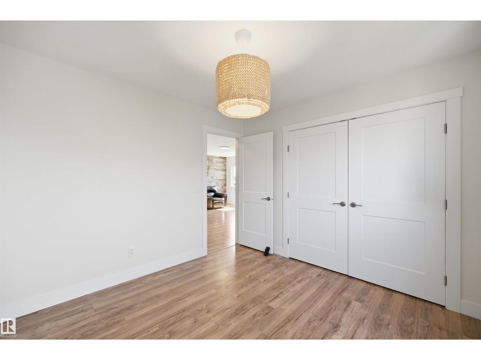 9 Southbridge DR - 39