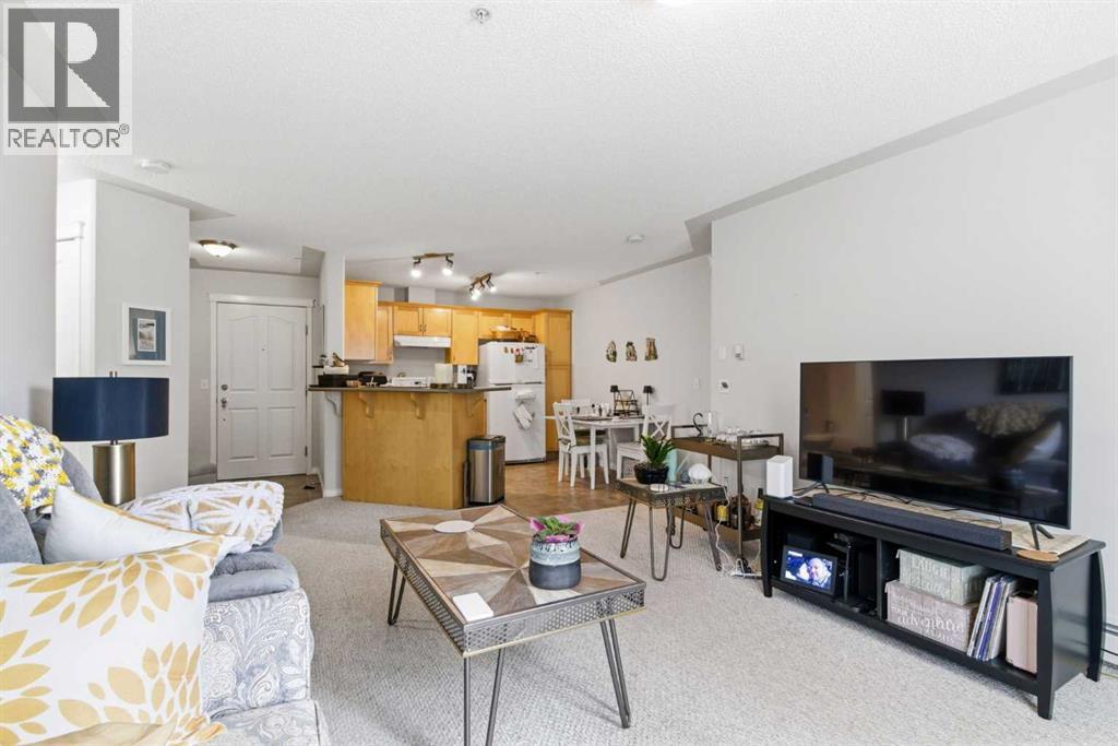 #205 345 Rocky Vista Park NW - 16