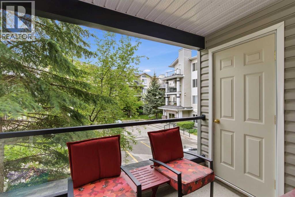 #205 345 Rocky Vista Park NW - 30