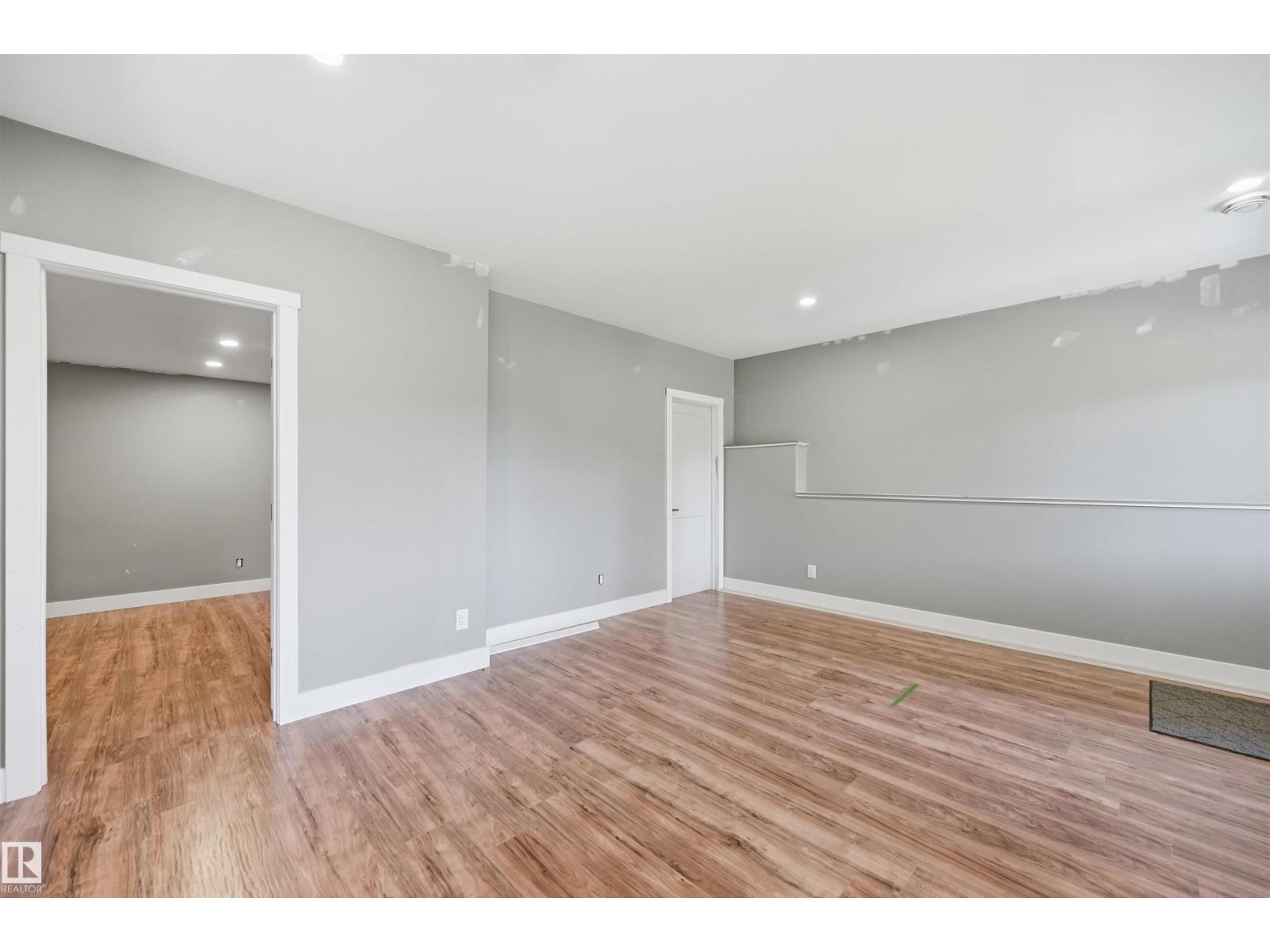 9 Southbridge DR - 41