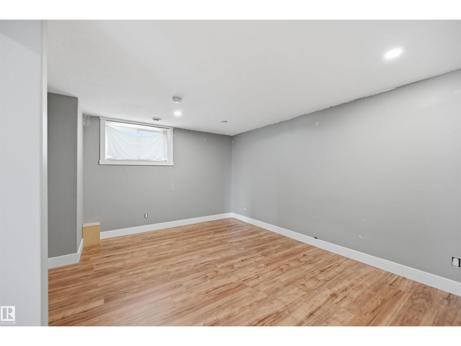 9 Southbridge DR - 46