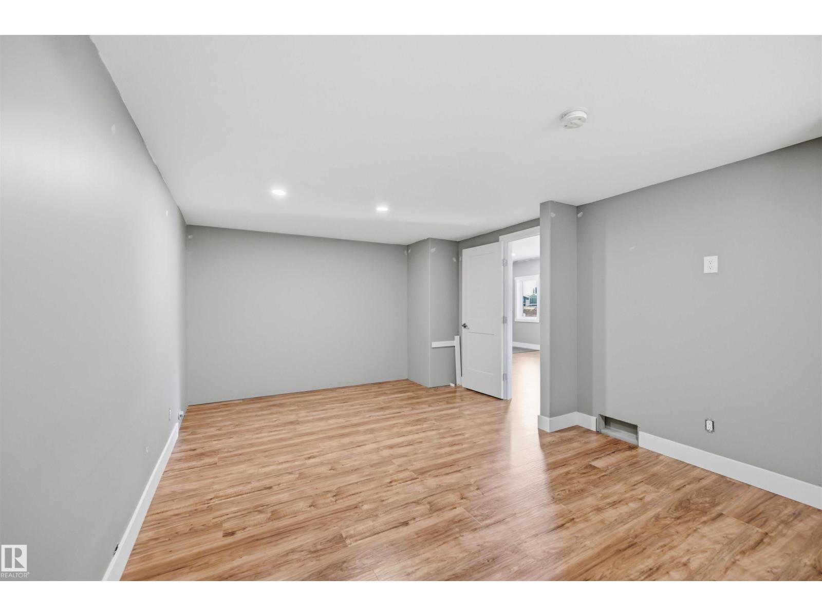 9 Southbridge DR - 47