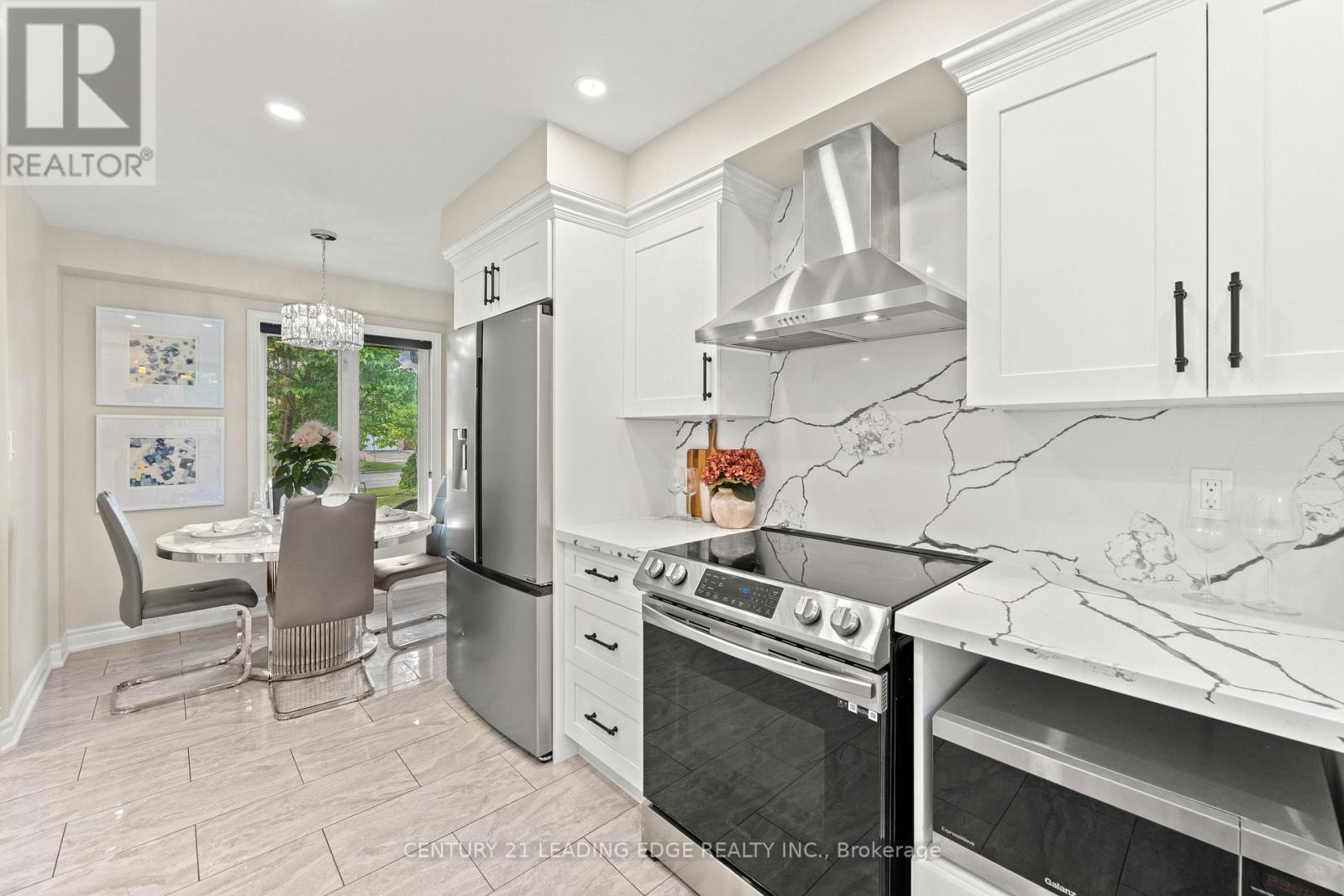6 FREELAND AVENUE - 11