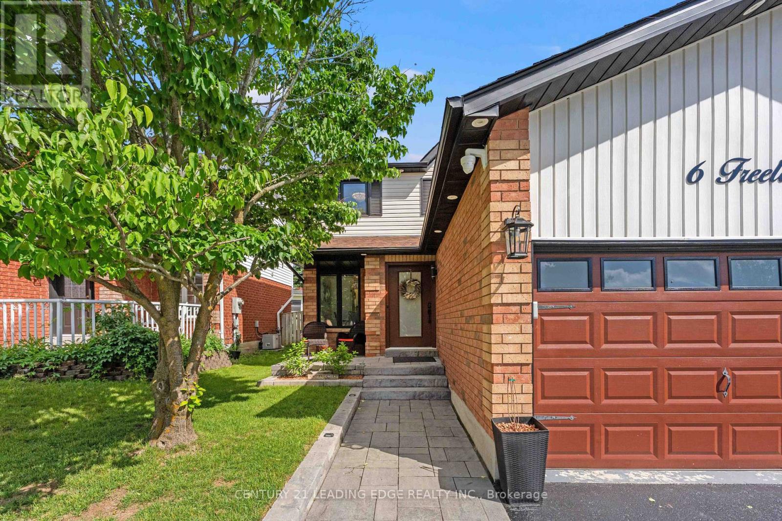 6 FREELAND AVENUE - 3