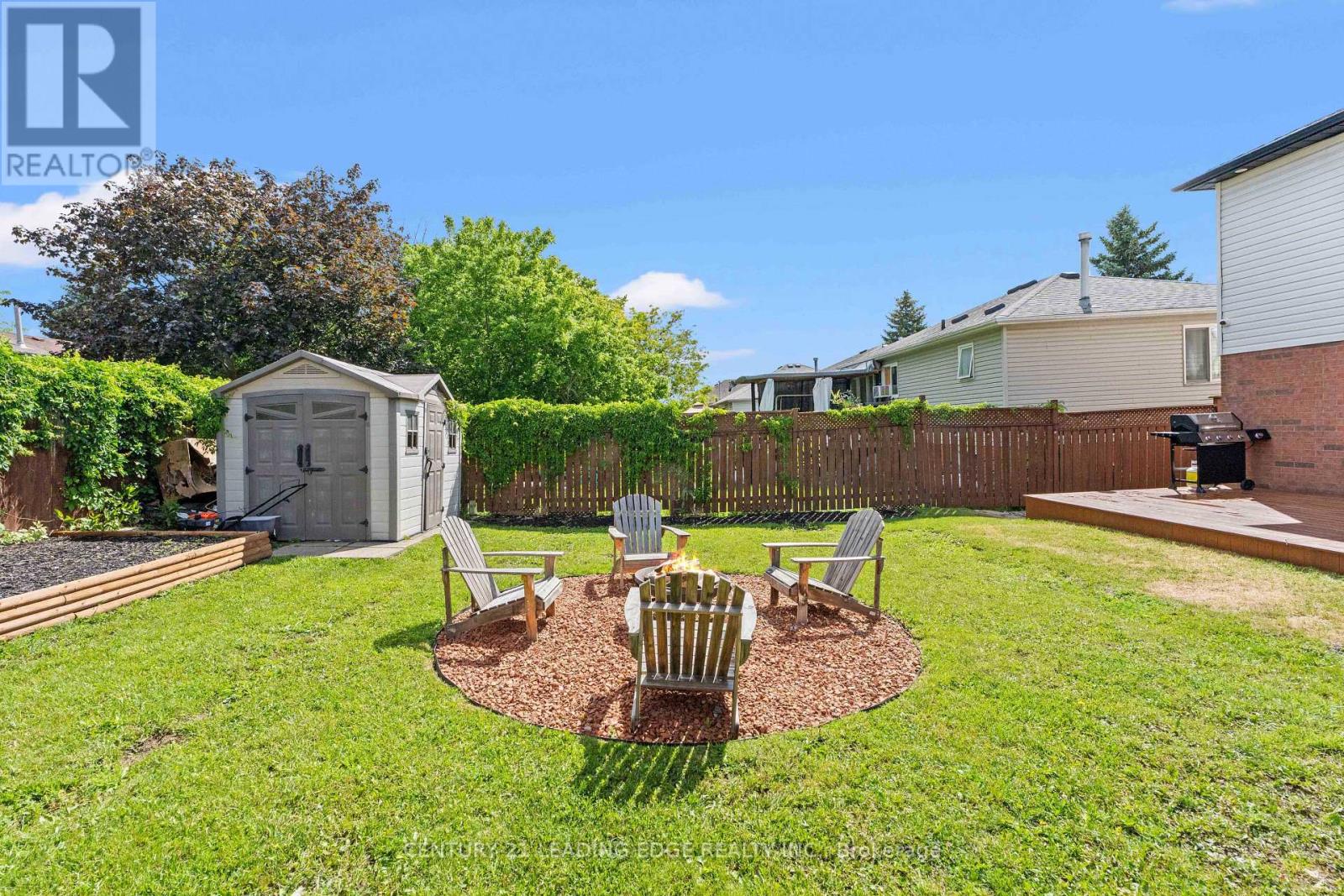 6 FREELAND AVENUE - 46