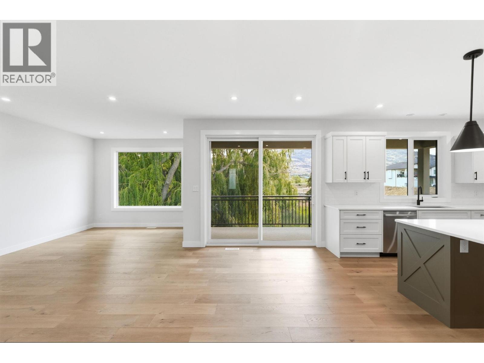 3620 LOBELIA Drive - 13