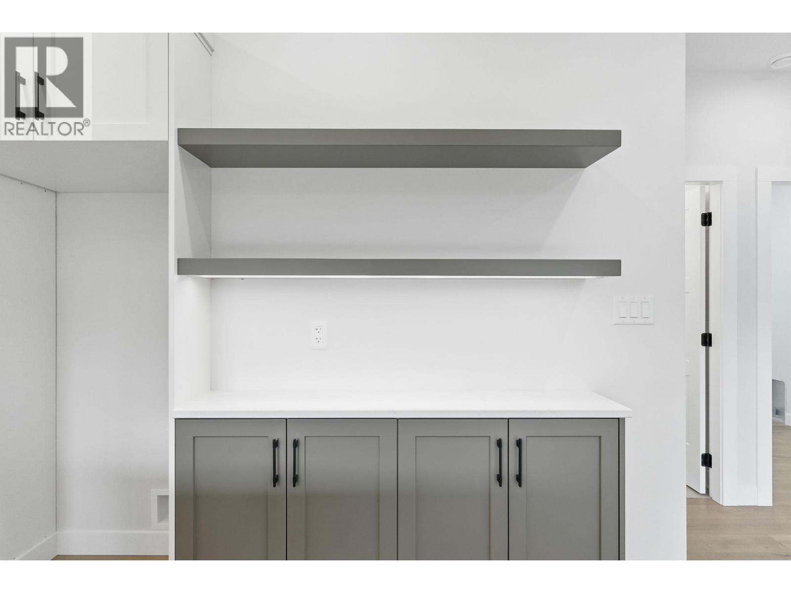 3620 LOBELIA Drive - 23