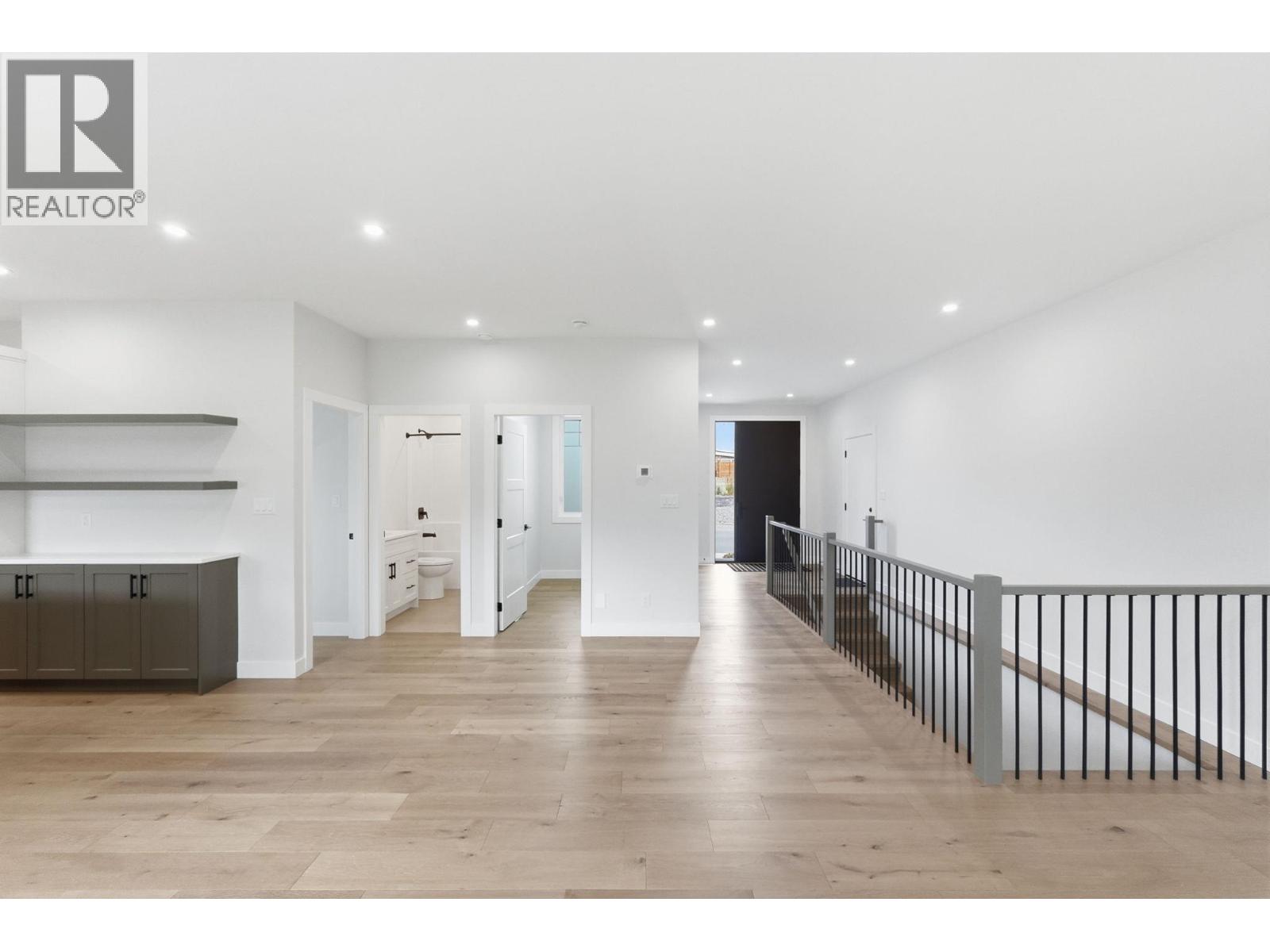 3620 LOBELIA Drive - 16