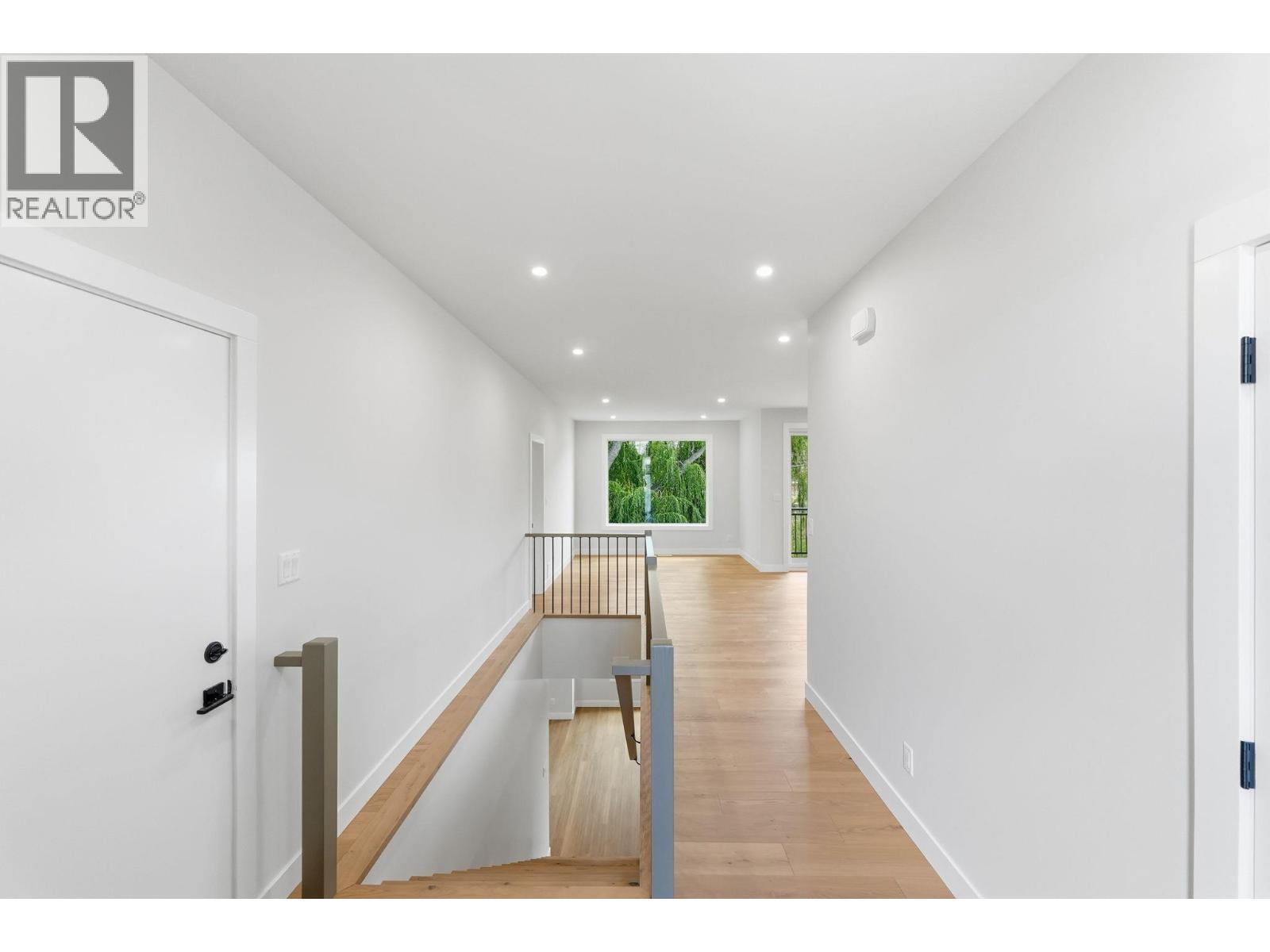 3620 LOBELIA Drive - 33