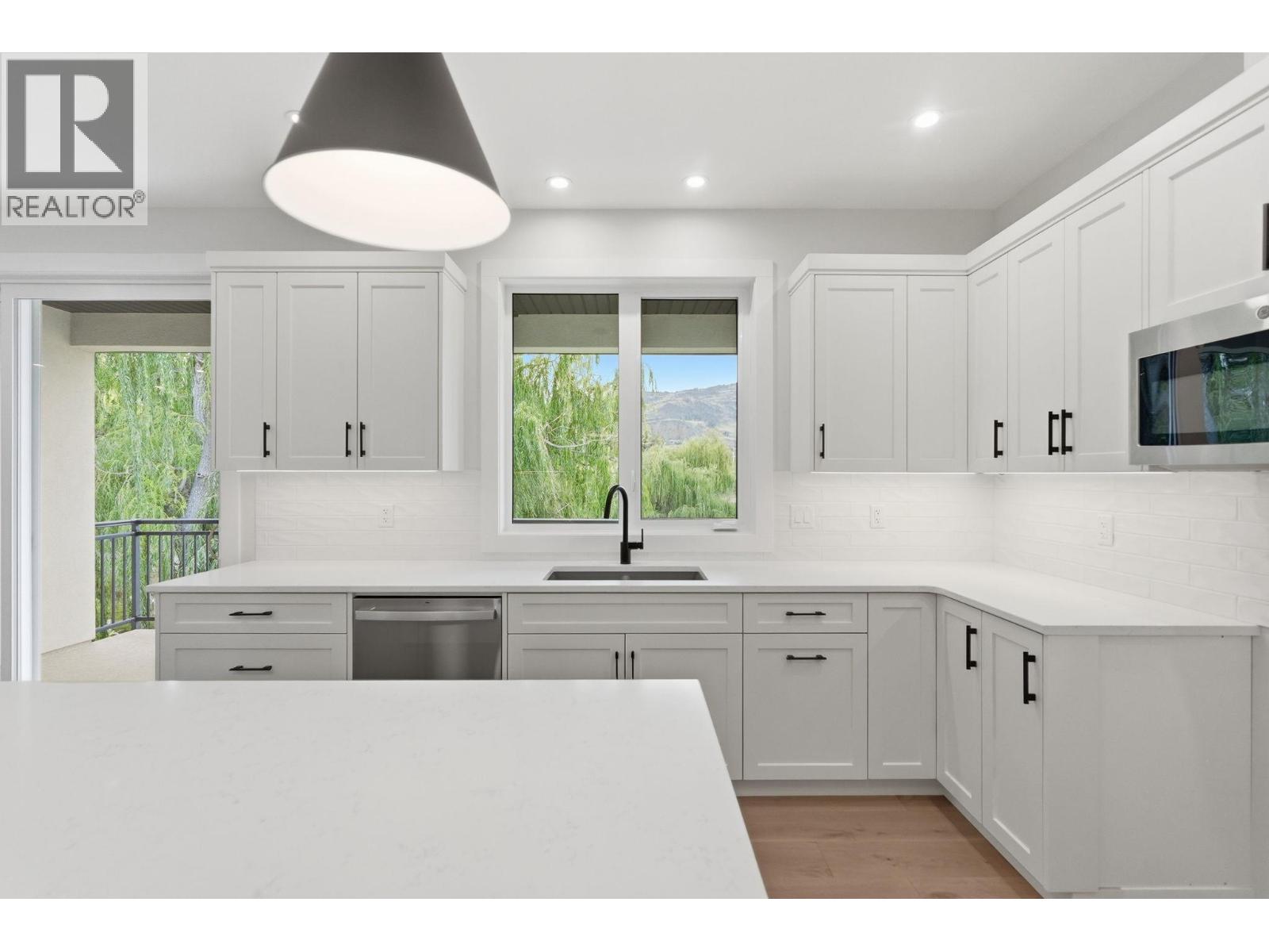 3620 LOBELIA Drive - 10