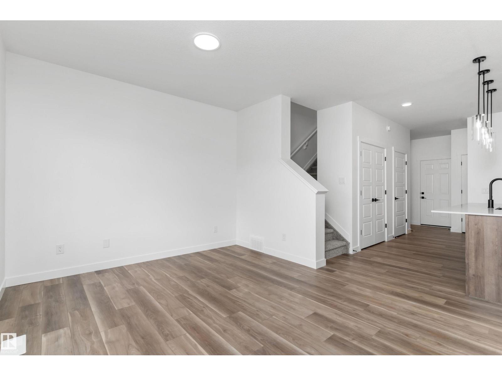 1064 CRISTALL CR SW - 17