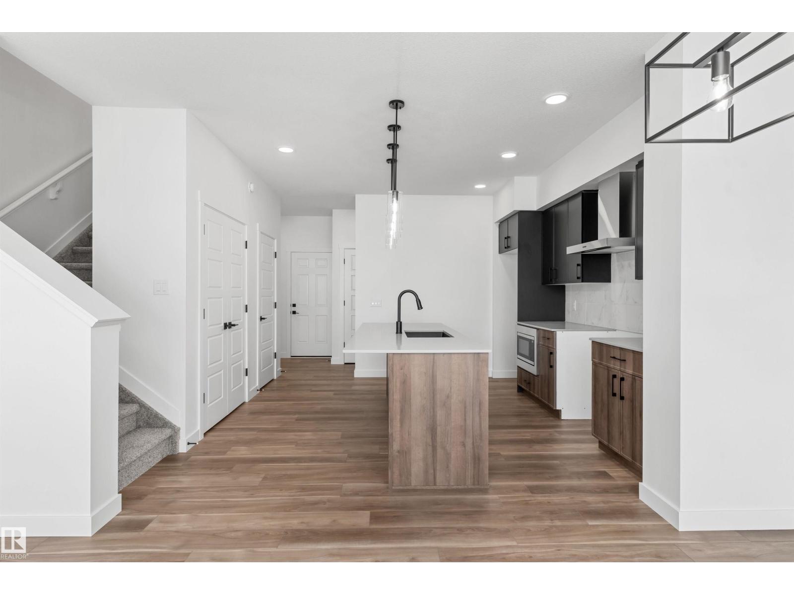 1064 CRISTALL CR SW - Image 7