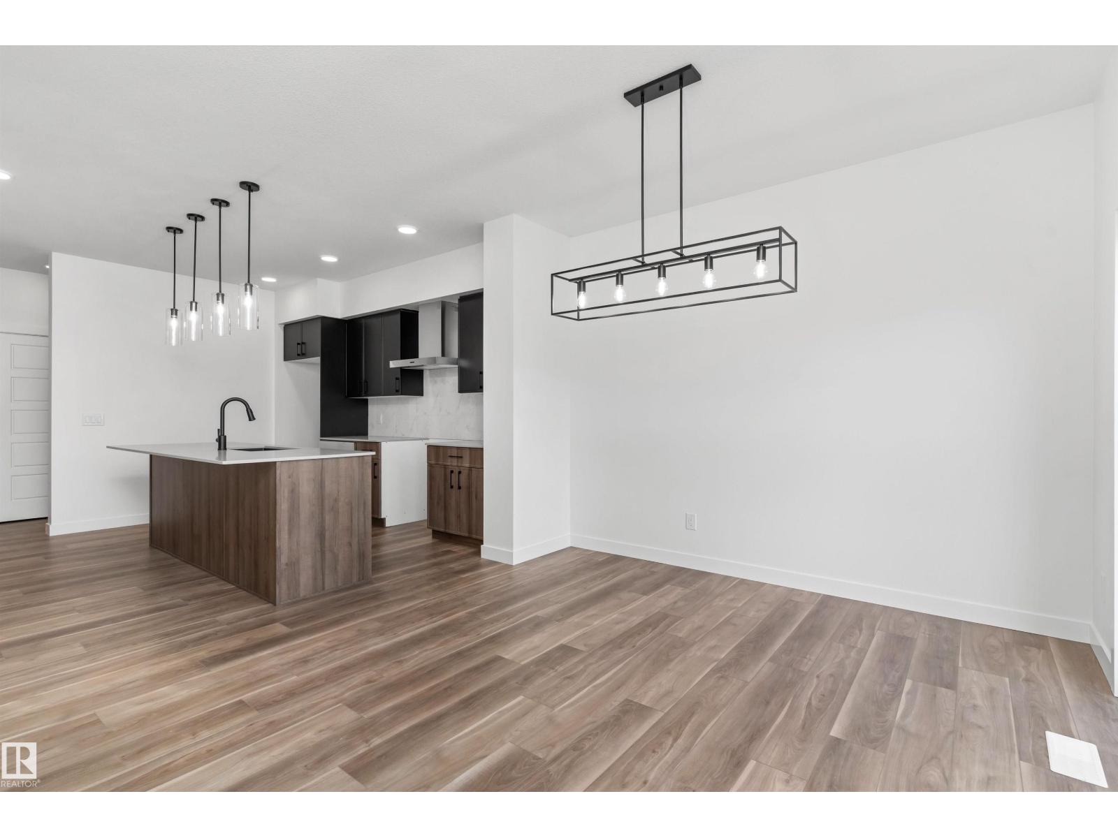 1064 CRISTALL CR SW - Image 12