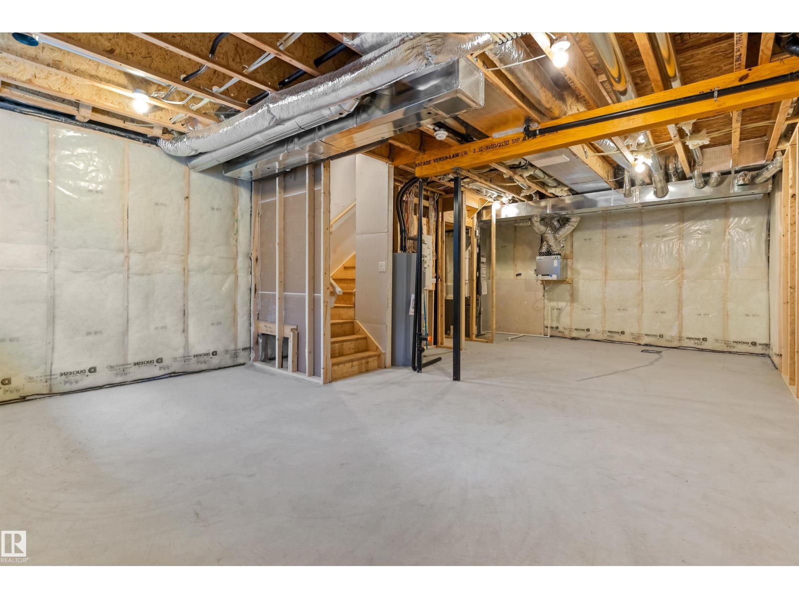1064 CRISTALL CR SW - Image 32
