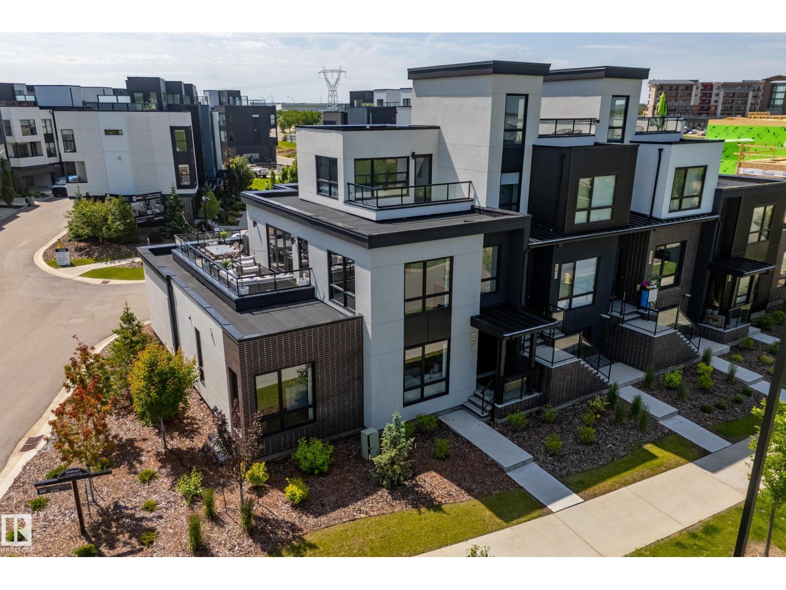 #42 5 RONDEAU DR - 51