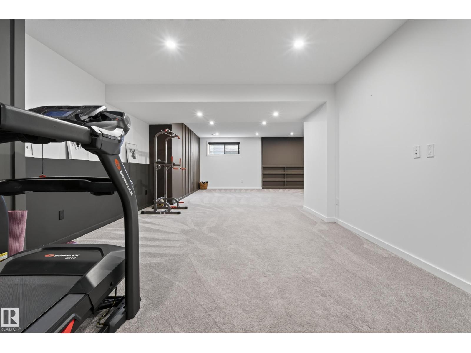 #42 5 RONDEAU DR - 43