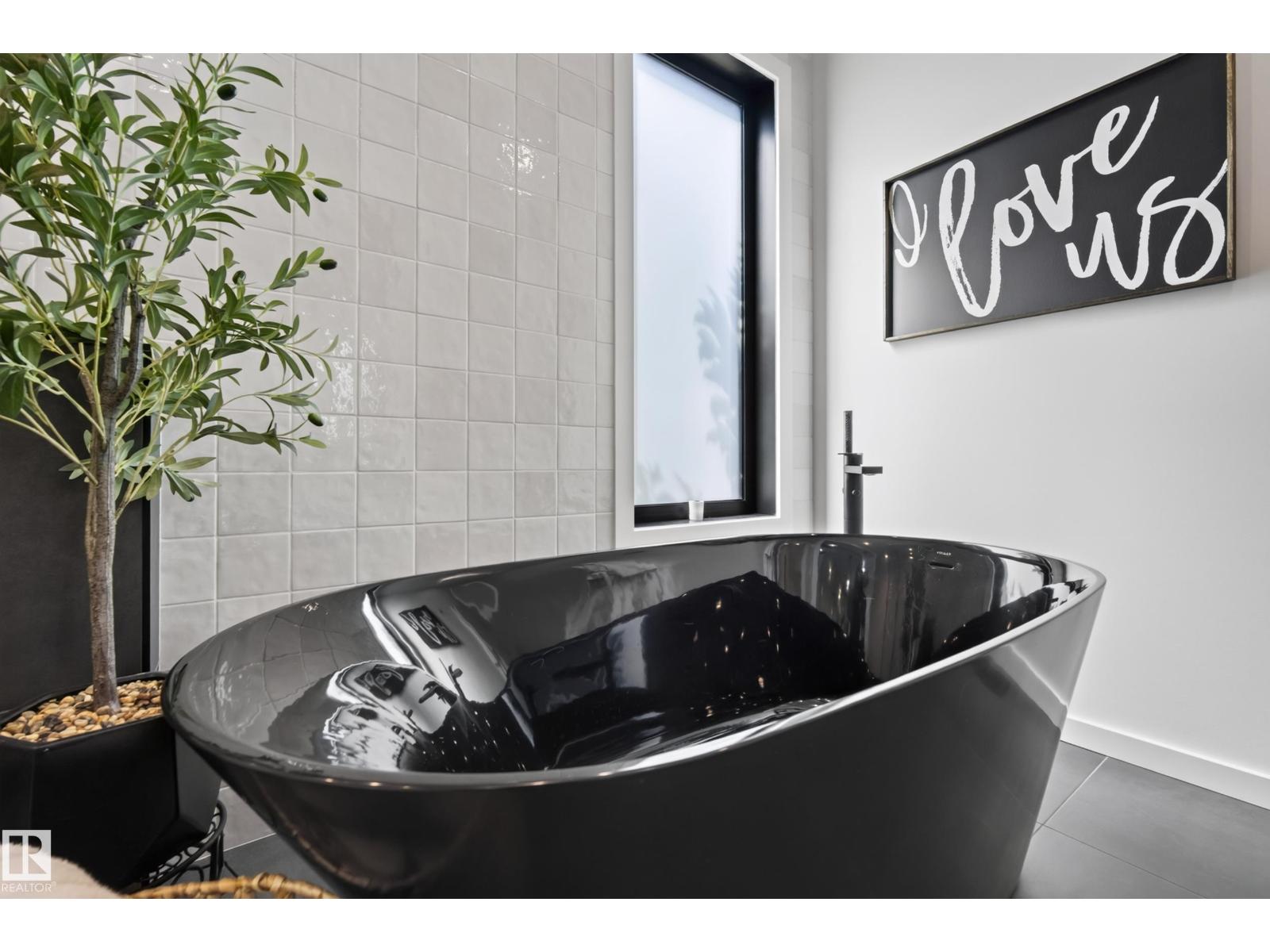 #42 5 RONDEAU DR - 25