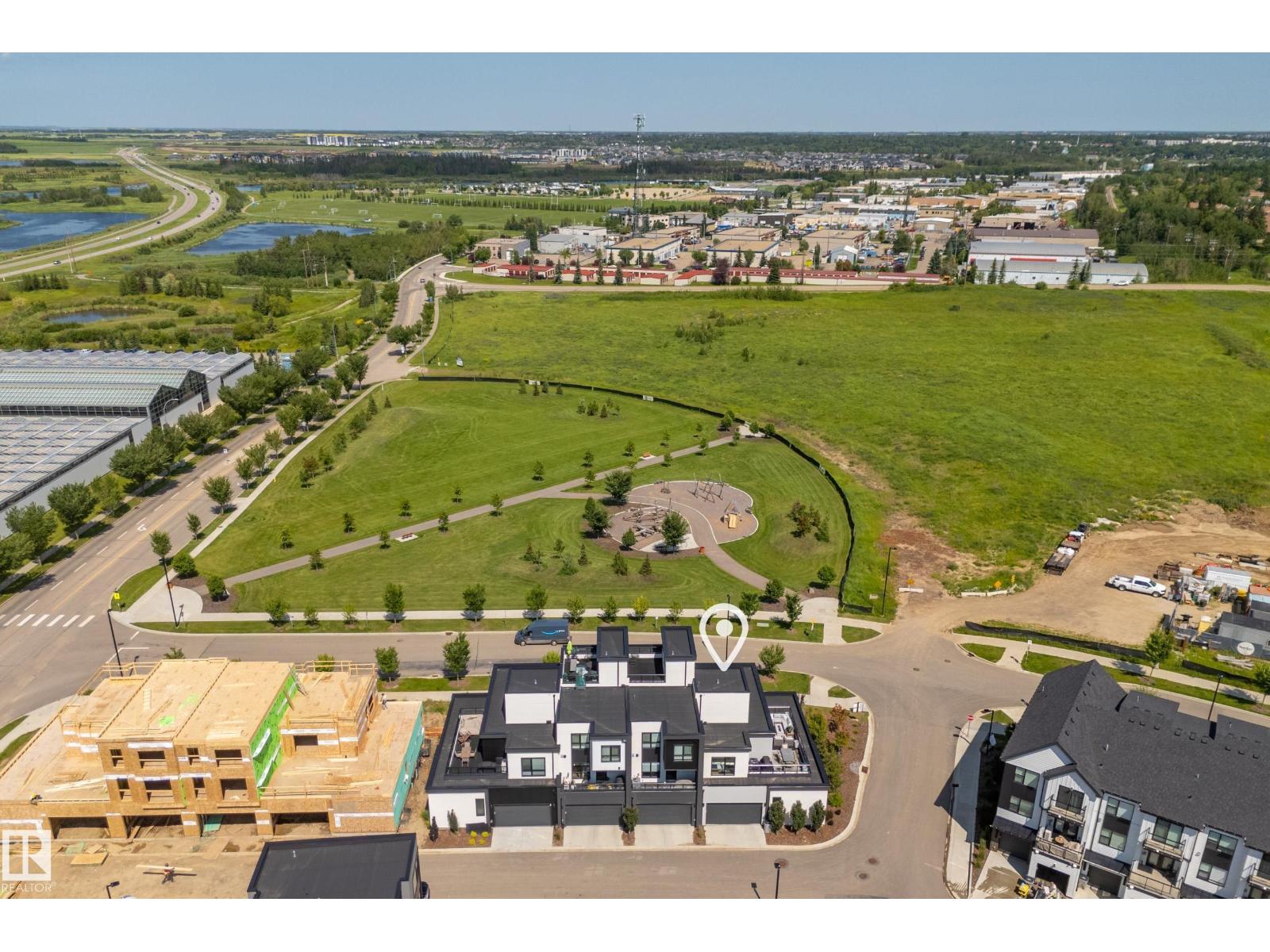 #42 5 RONDEAU DR - 55