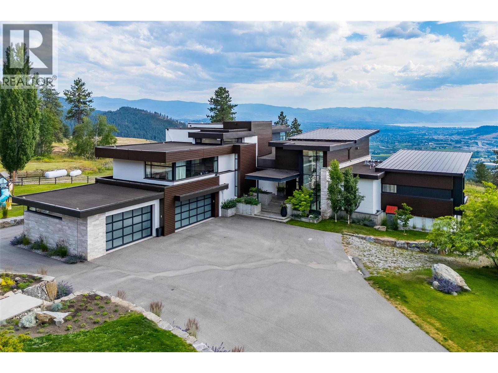 4425 Twin Creek Place - 97