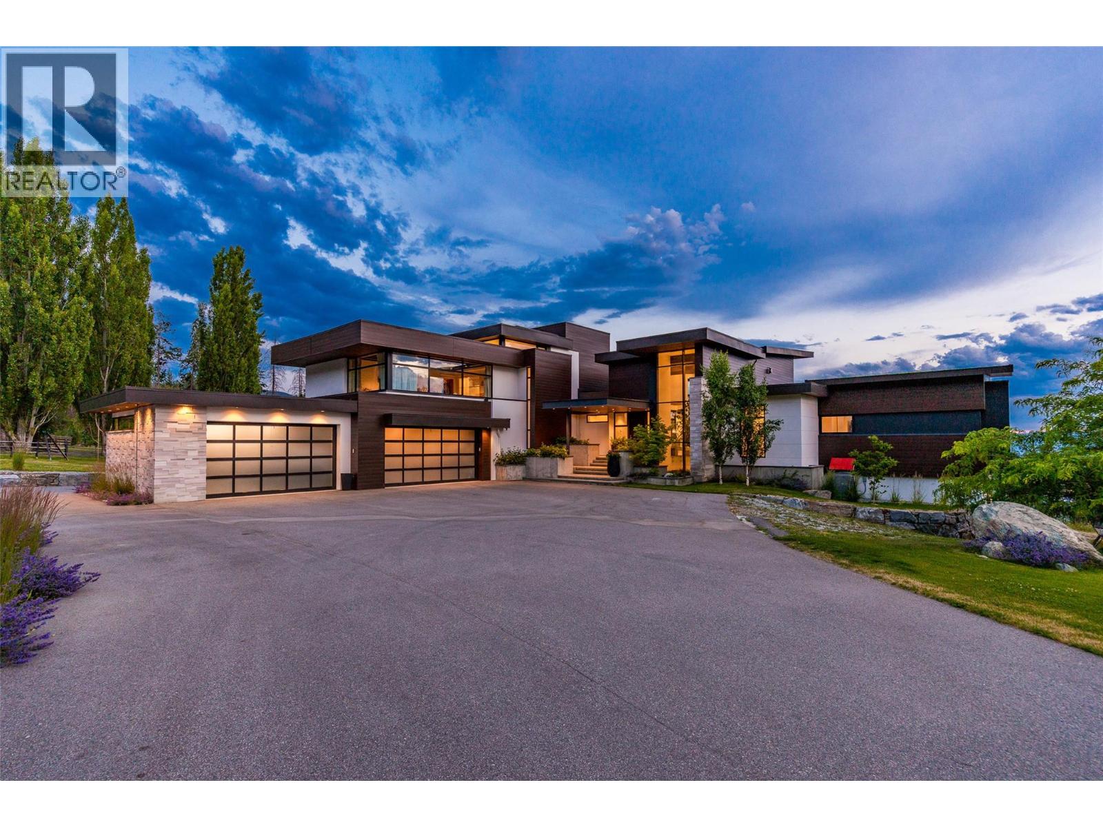 4425 Twin Creek Place - 98