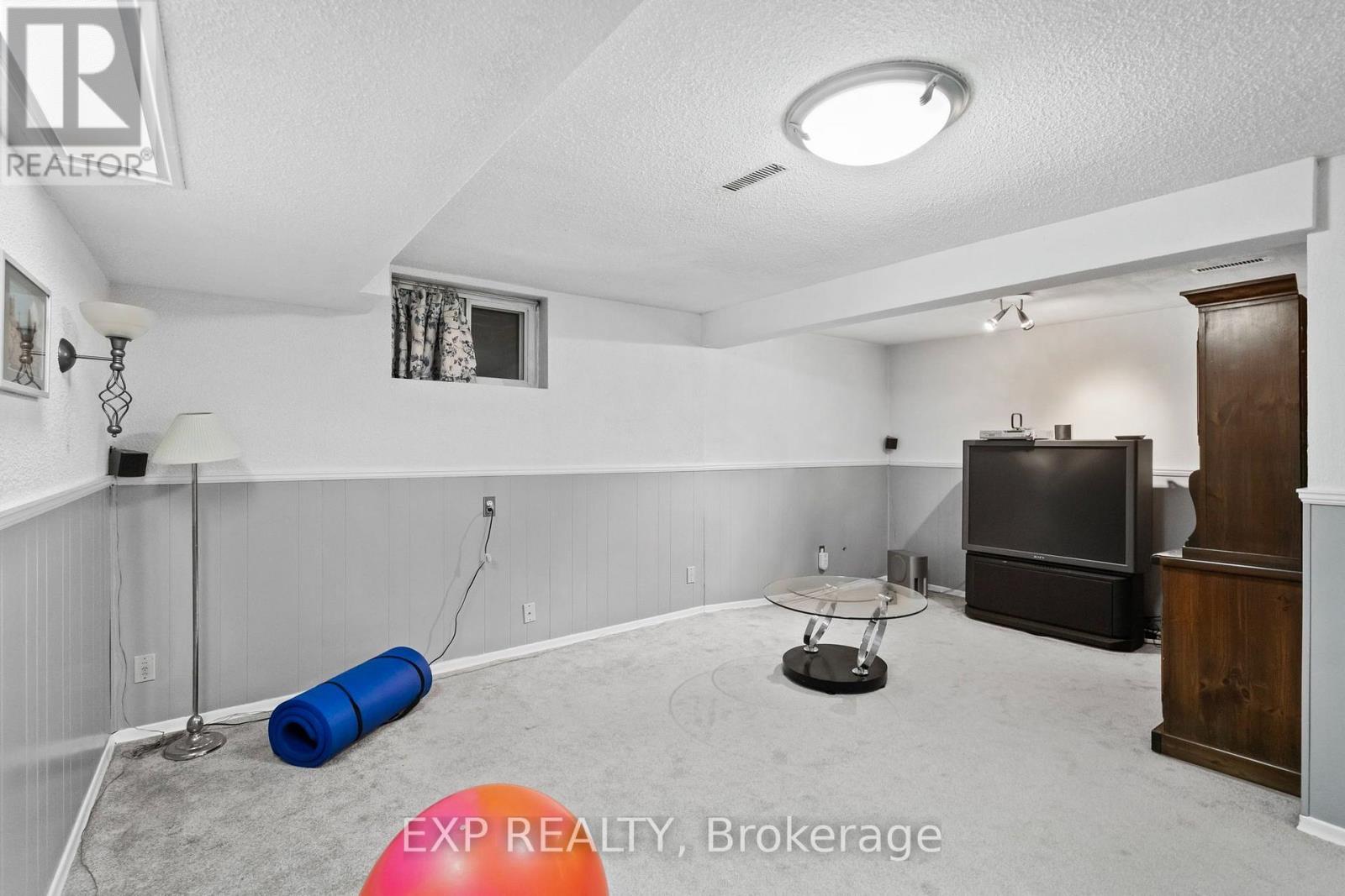 171 SIMONSTON BOULEVARD - 35