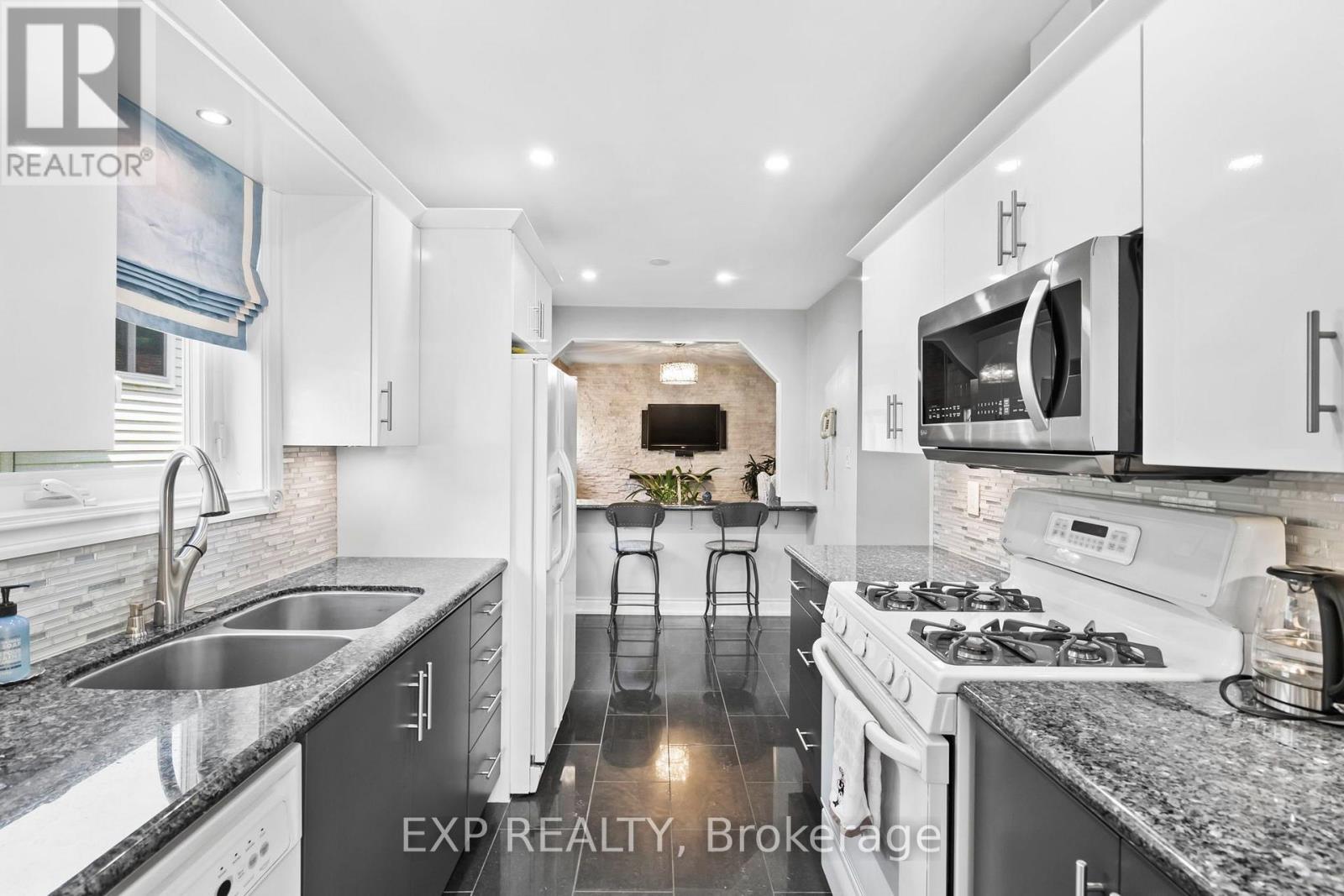 171 SIMONSTON BOULEVARD - 8