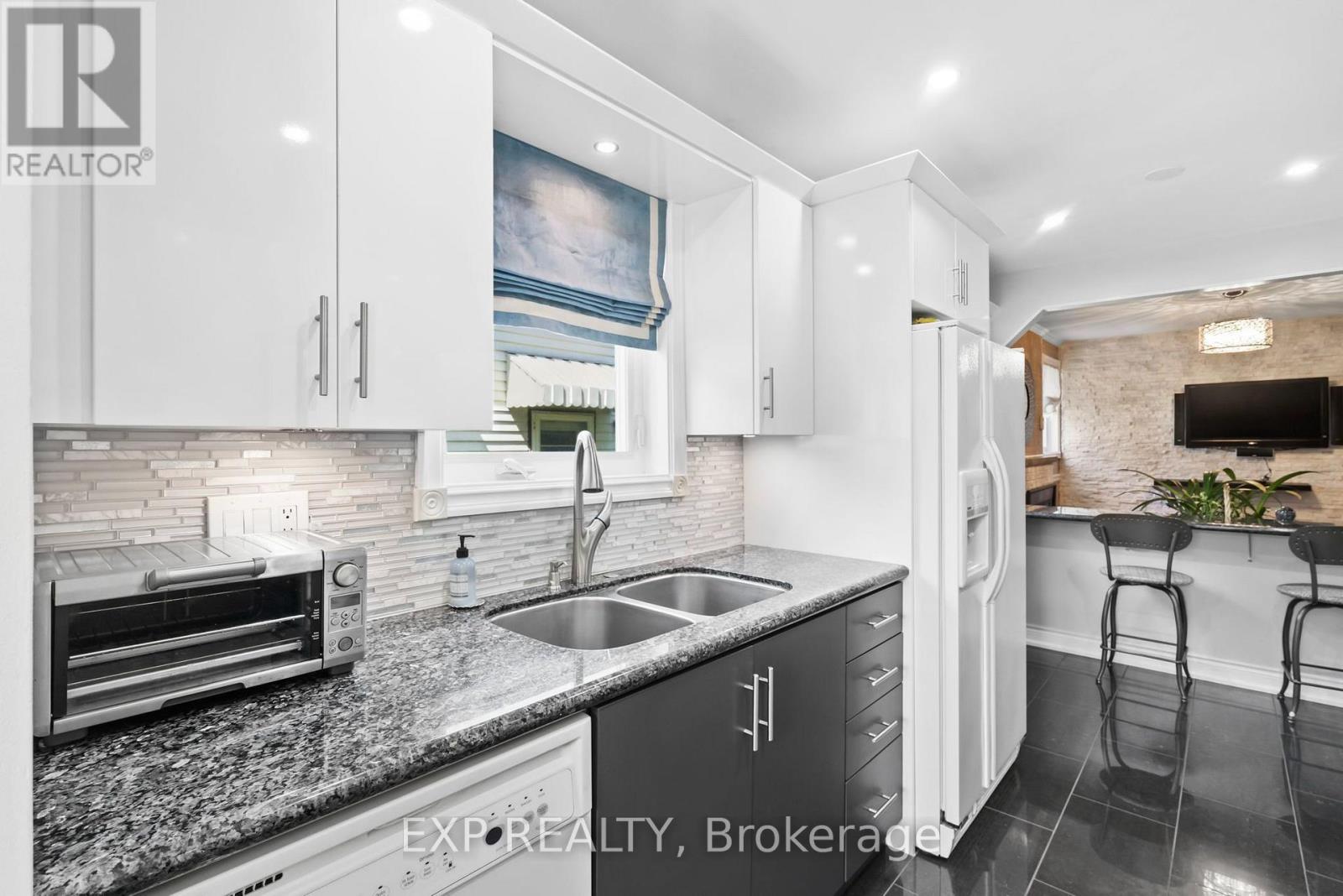 171 SIMONSTON BOULEVARD - 9