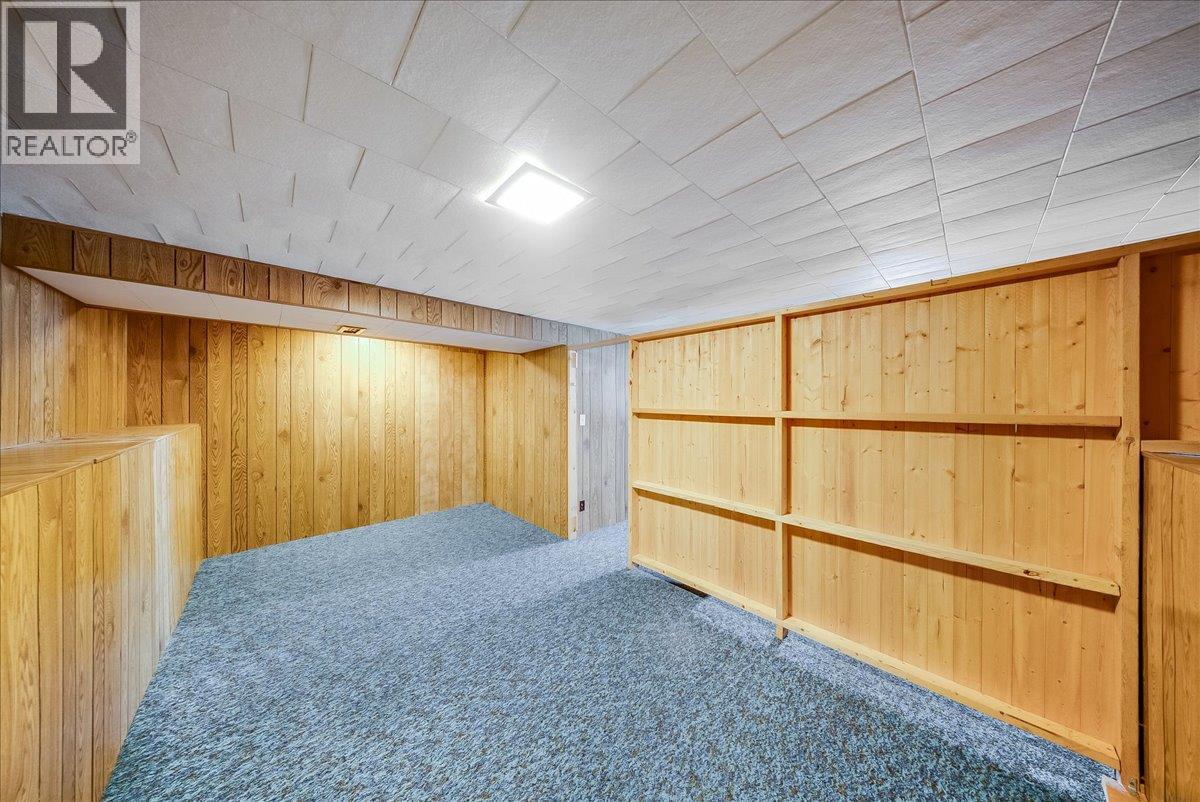706 Hermia Crescent - 21