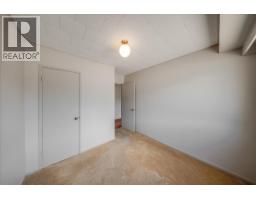 Bedroom - 706 Hermia Crescent, Trail, BC V1R1B4 Photo 10