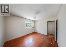 706 Hermia Crescent, Trail, BC V1R1B4 Photo 15