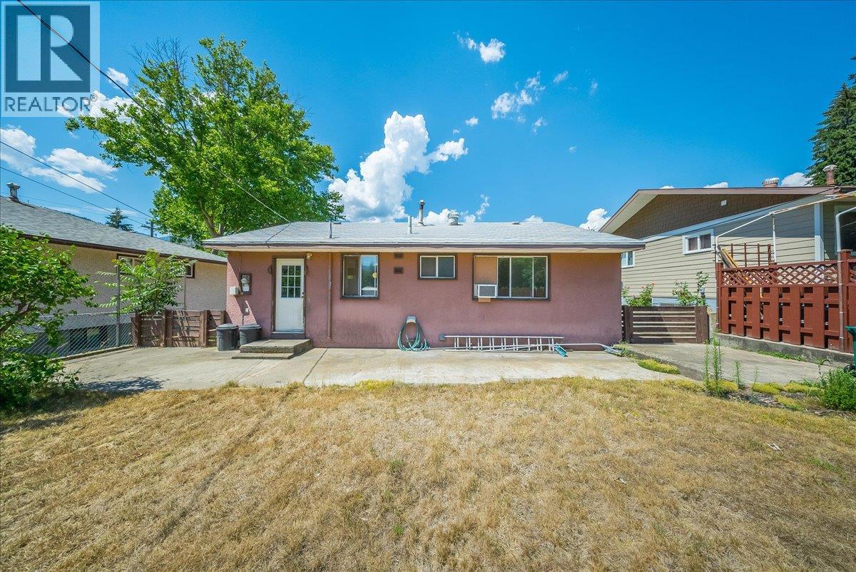 706 Hermia Crescent - 31