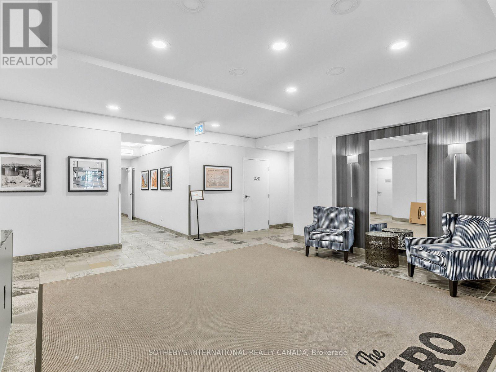 #412 119 MERTON STREET - 22
