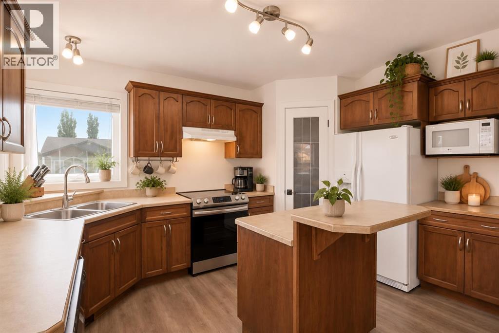 Listing photo – 5618 Panorama Drive, Blackfalds