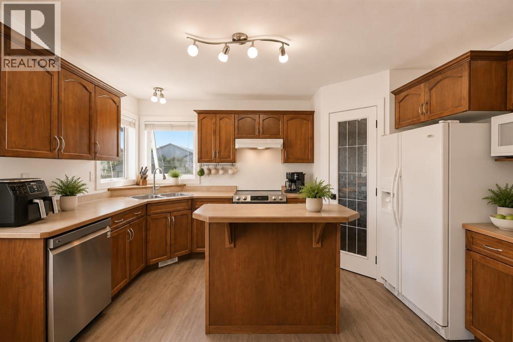 Listing photo – 5618 Panorama Drive, Blackfalds