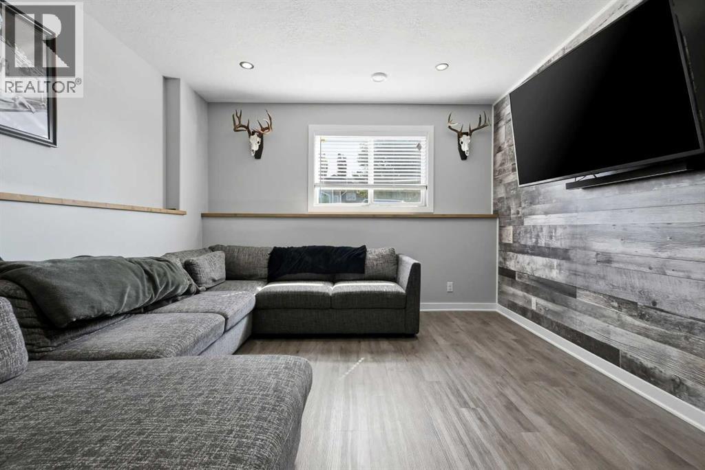 Listing photo – 5618 Panorama Drive, Blackfalds