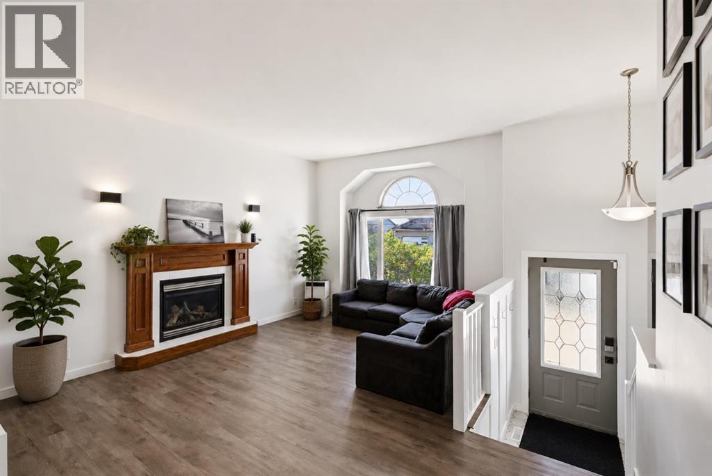 Listing photo – 5618 Panorama Drive, Blackfalds