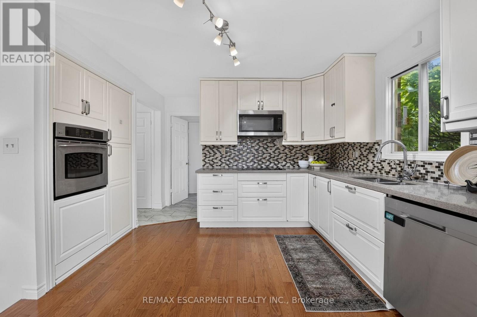 2450 OVERTON DRIVE - 14