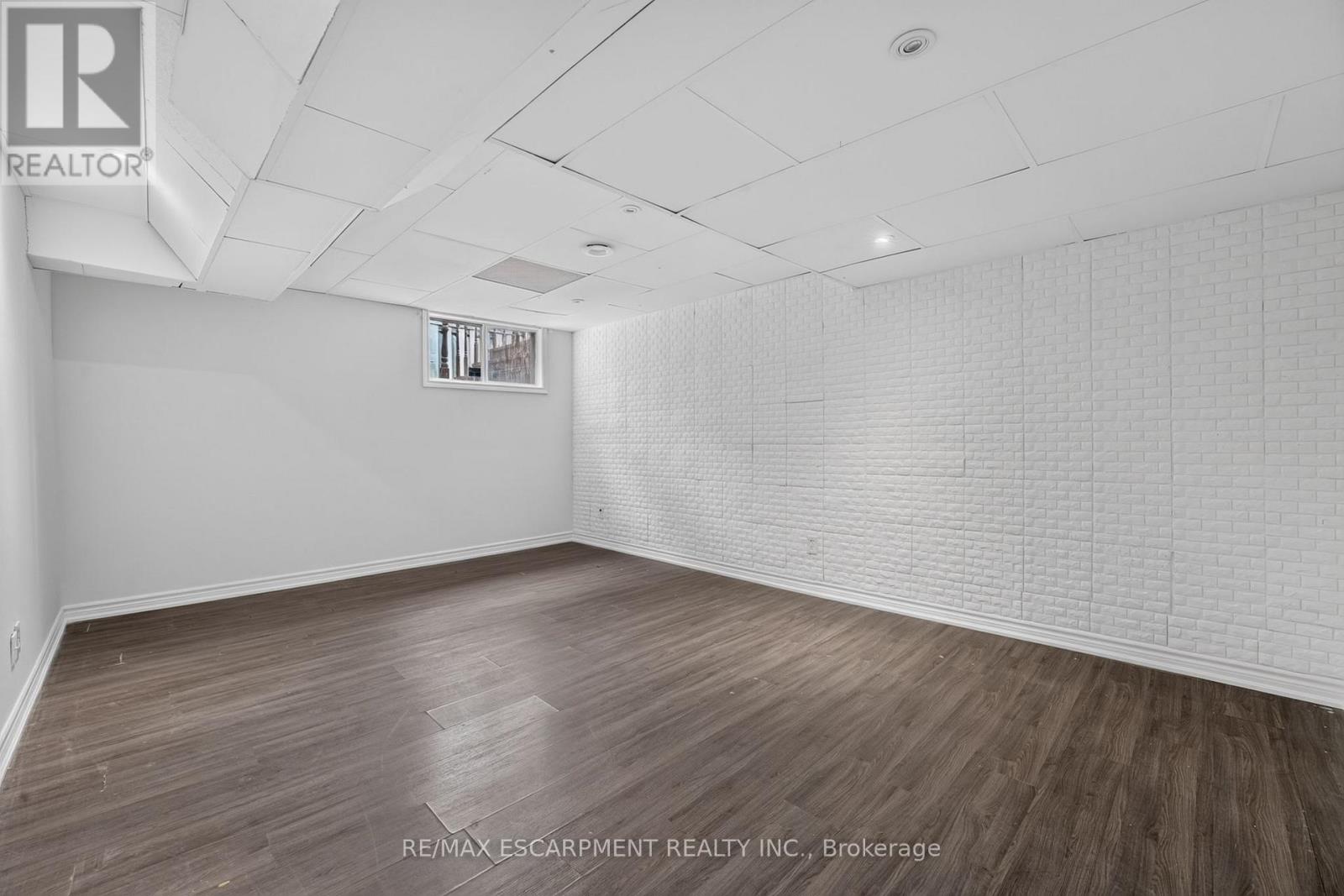 2450 OVERTON DRIVE - 42