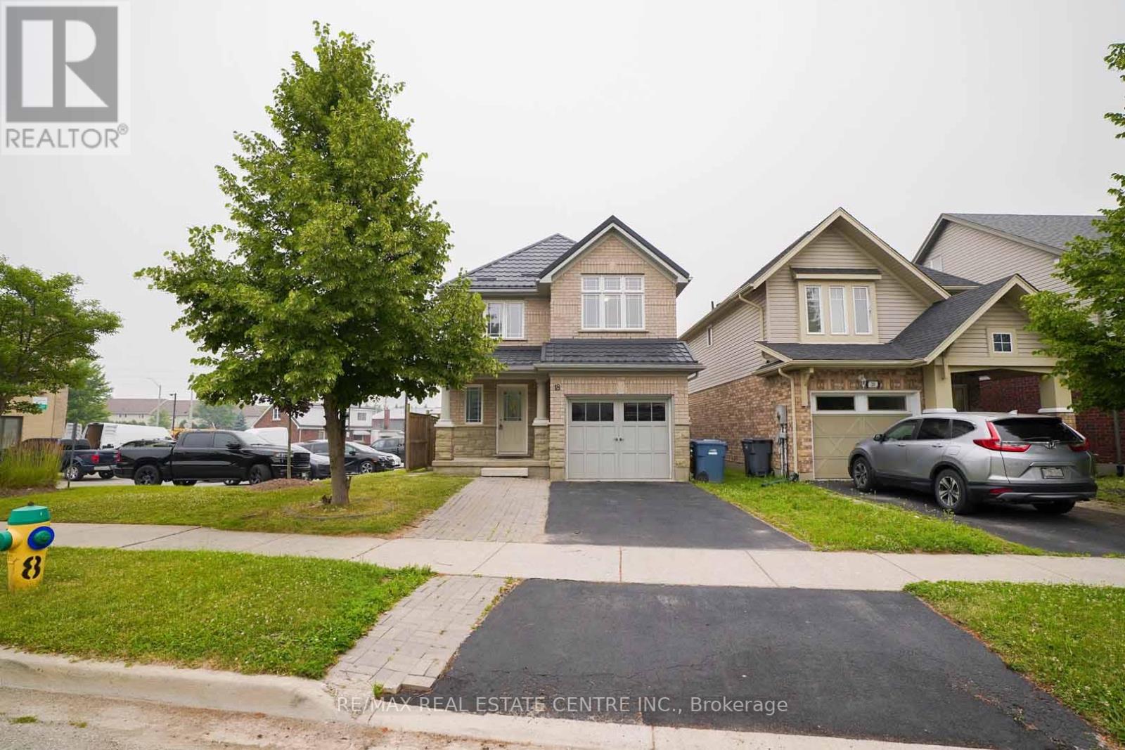 18 HERITAGE DRIVE - 1