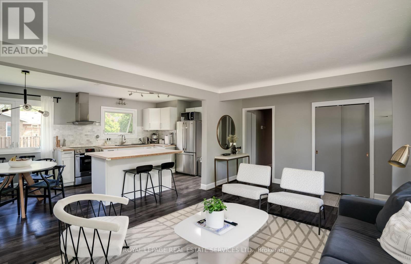 70 ROCHELLE DRIVE - 4