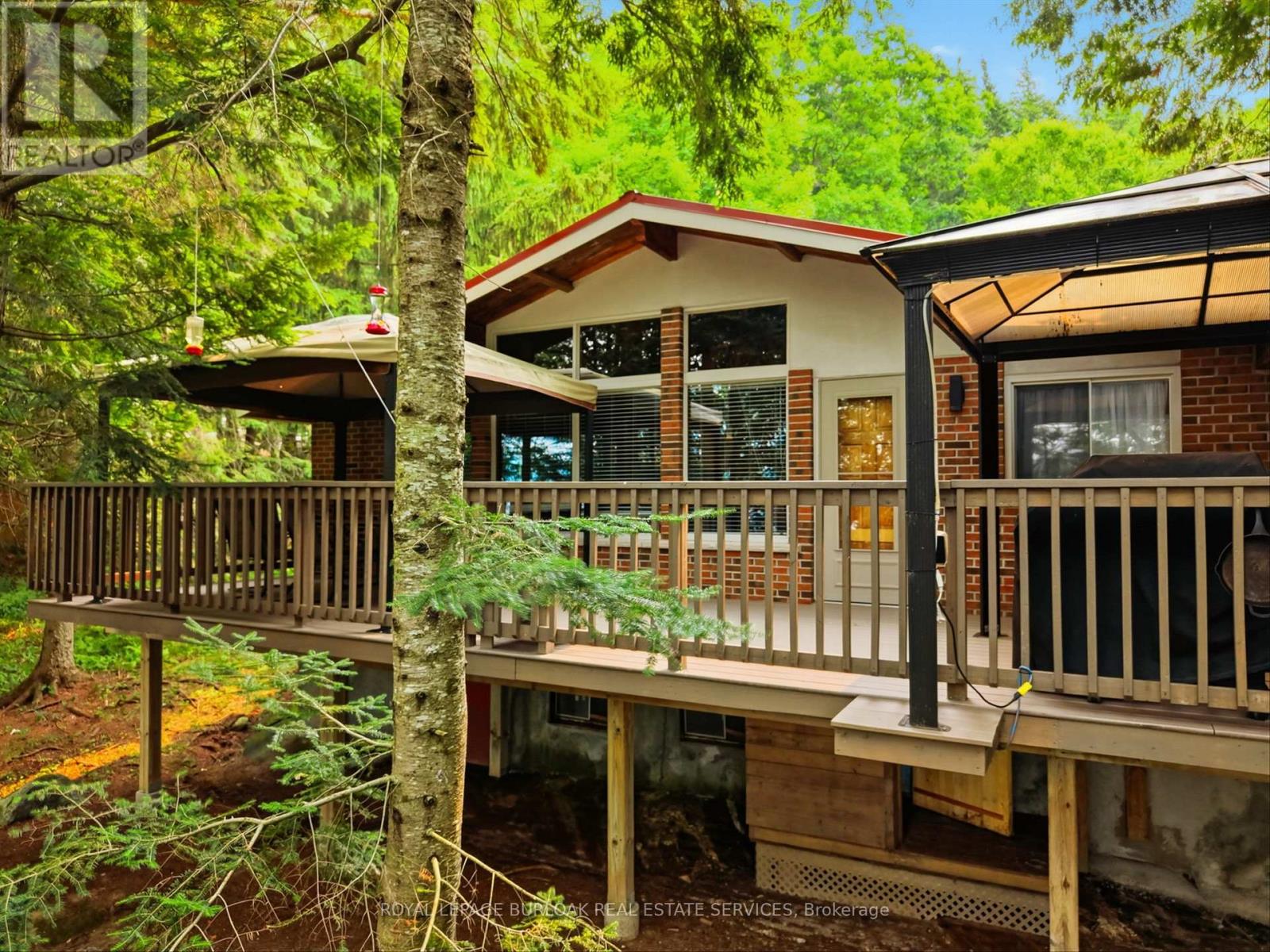224 FAWN ROAD N - 23