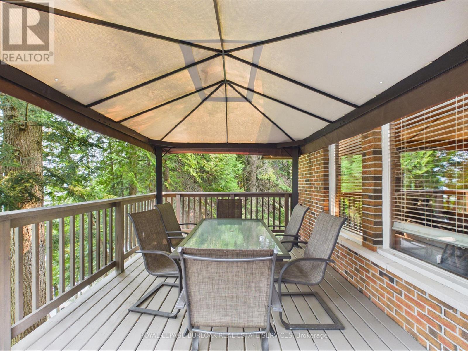 224 FAWN ROAD N - 24
