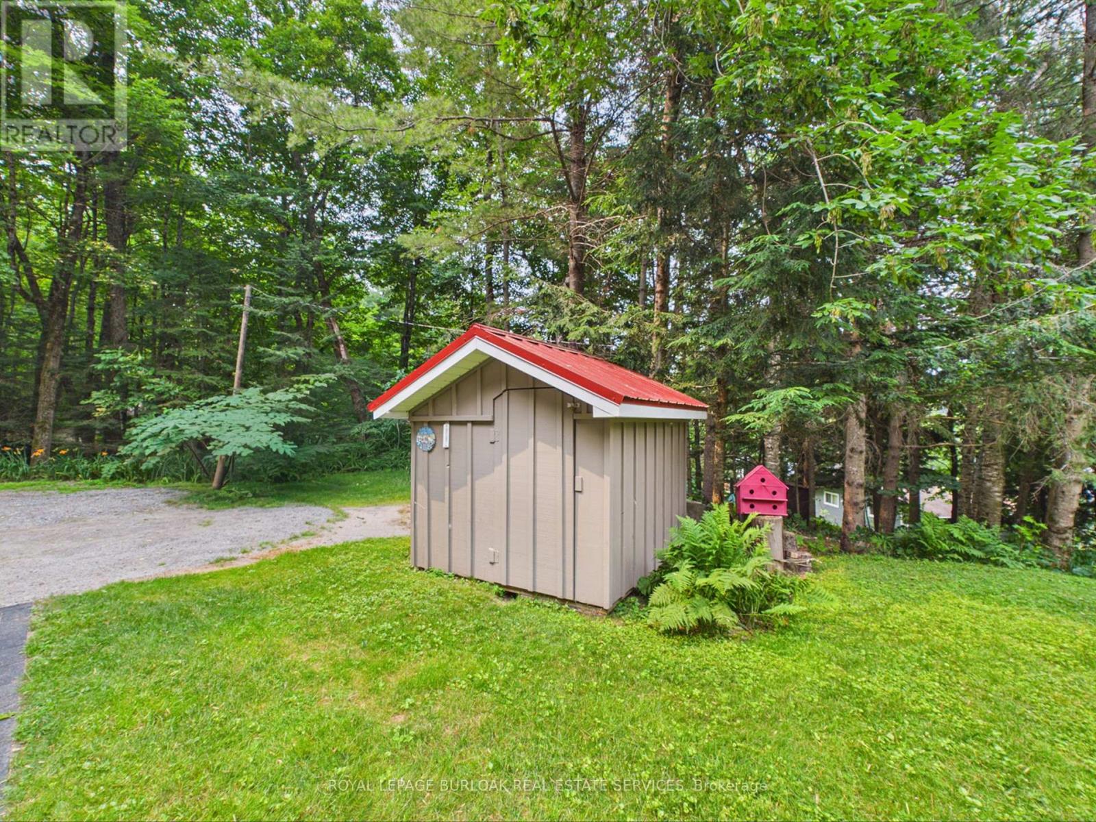 224 FAWN ROAD N - 27