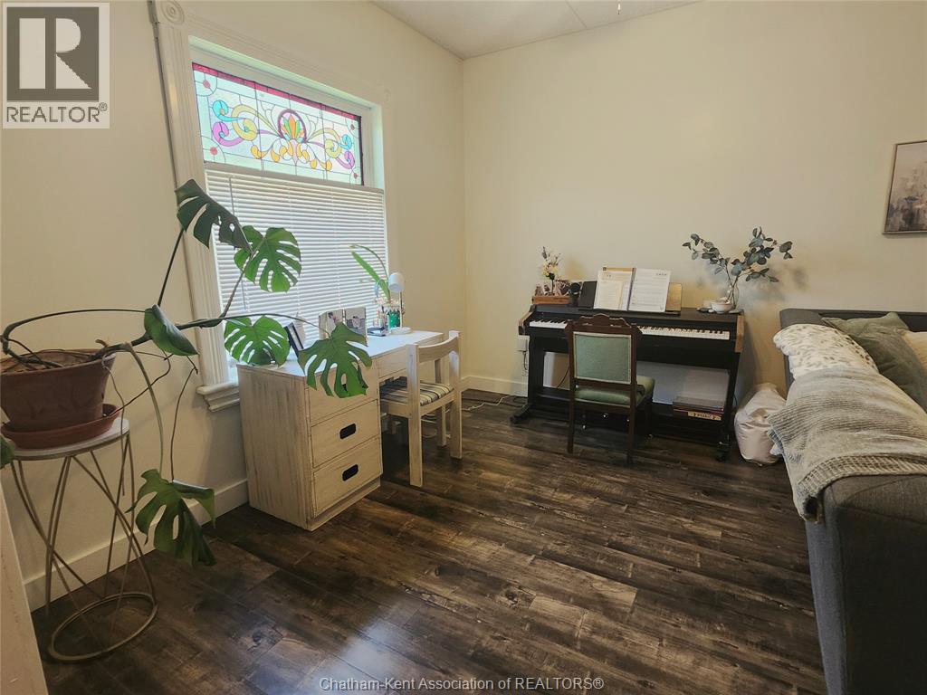 10140 Iona ROAD - 7