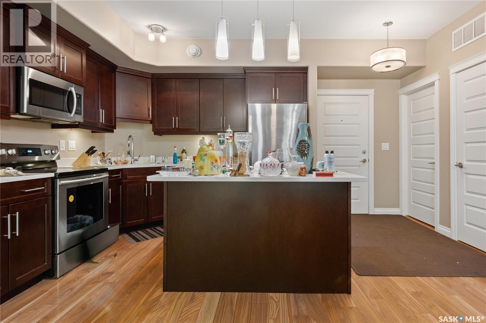 #103 423 Nelson ROAD - Image 11