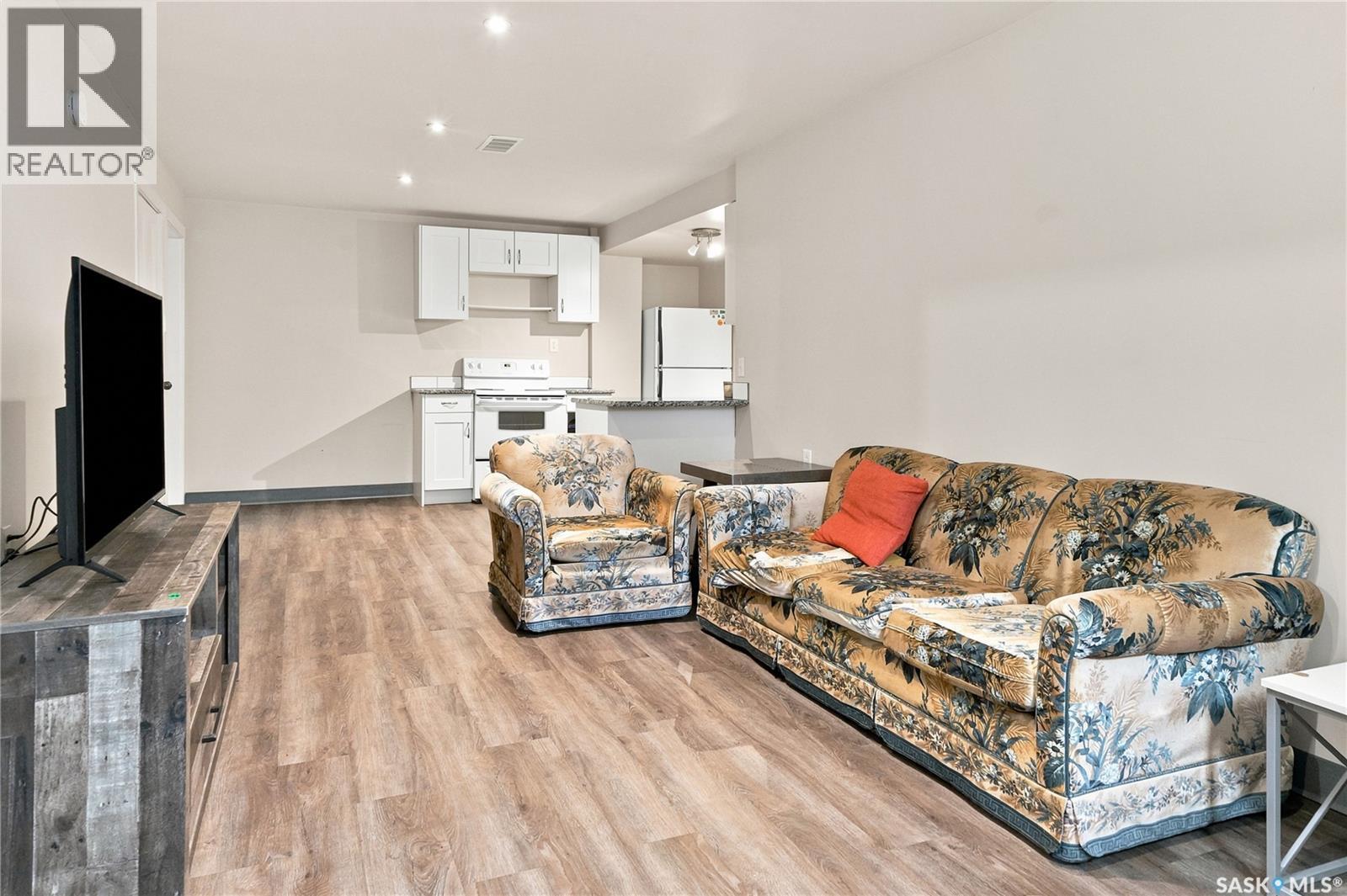 1116 Ewart AVENUE - Image 22