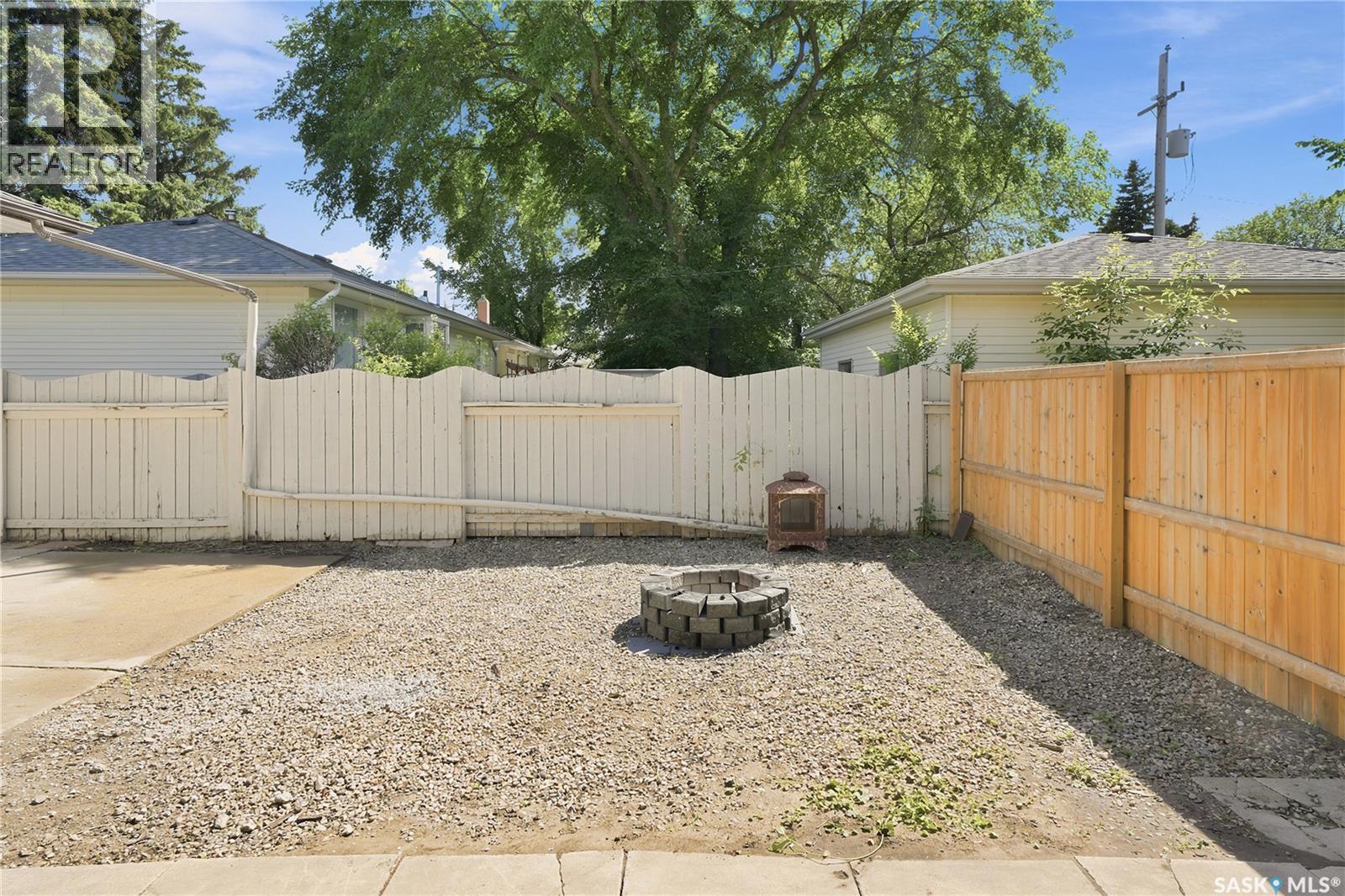 1116 Ewart AVENUE - Image 36