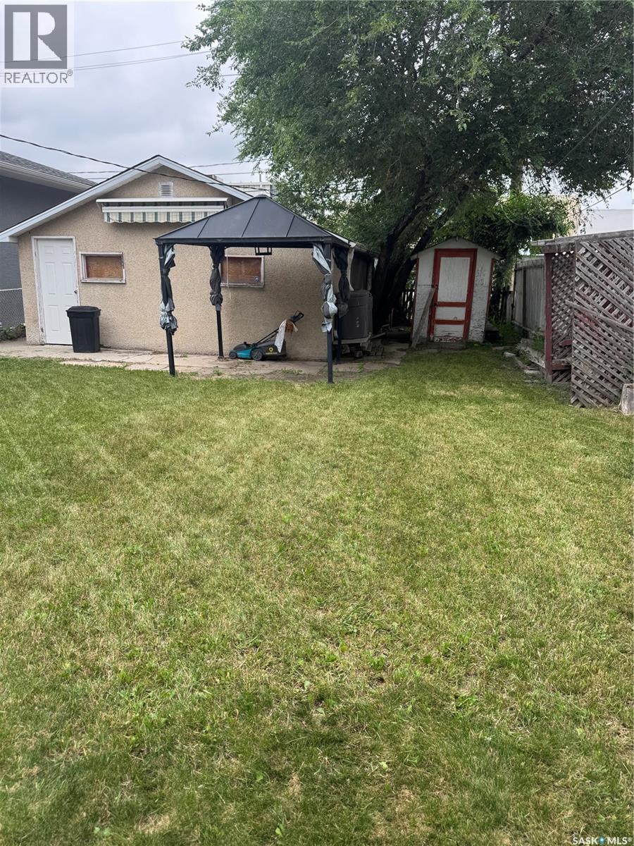 1620 Rothwell STREET - 10