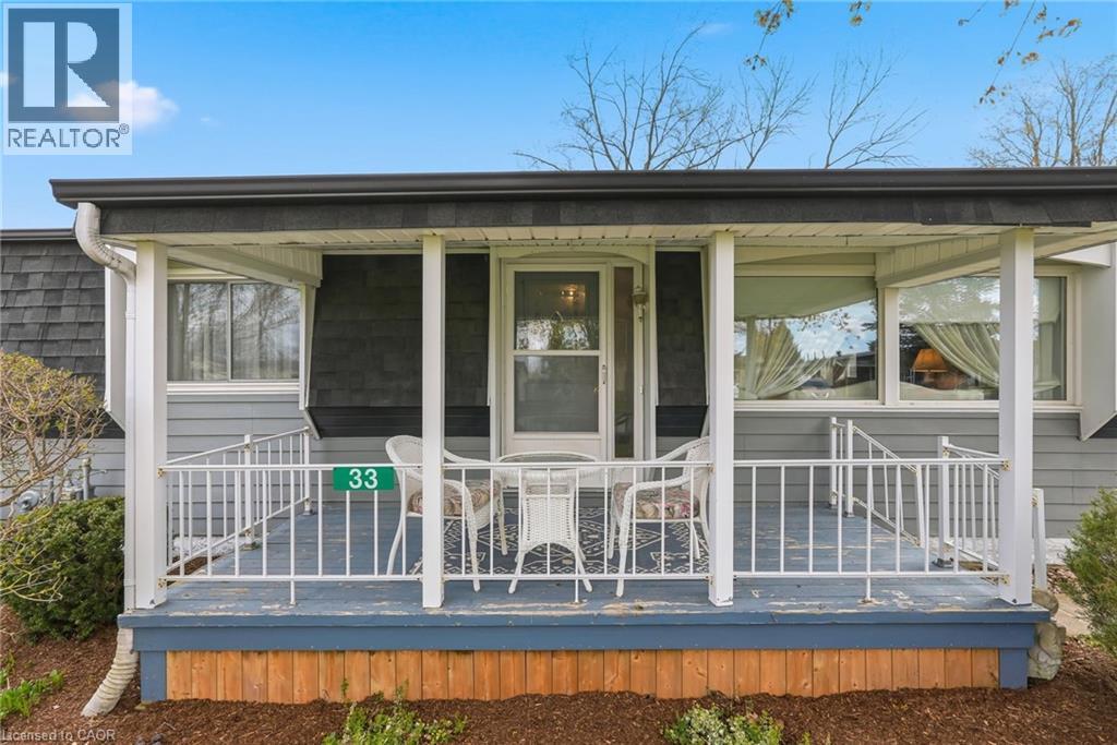 33 FAIRVIEW Crescent - 4