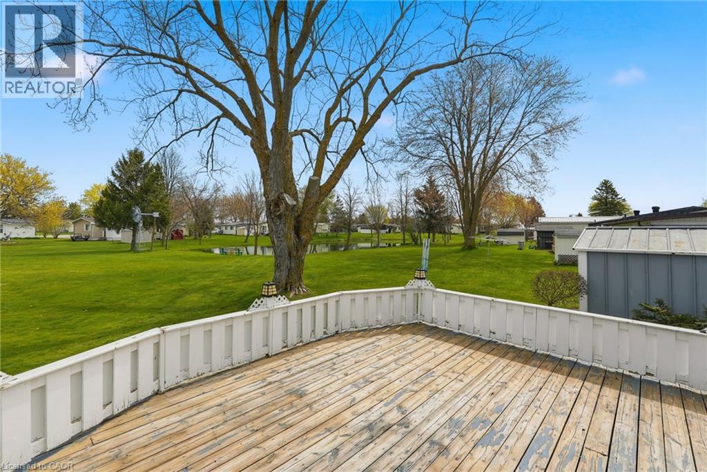 33 FAIRVIEW Crescent - 26
